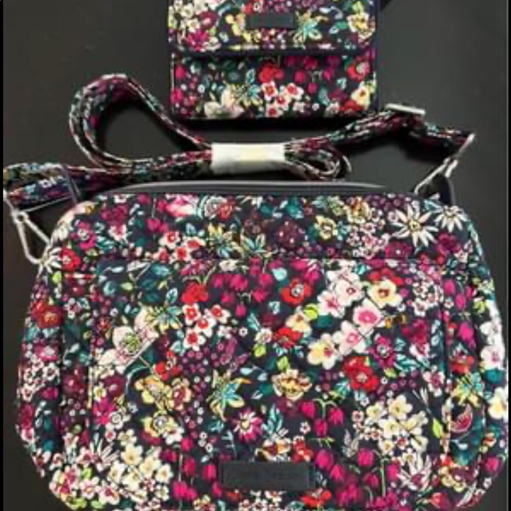 NWOT Vera Bradley Purse with matching wallet